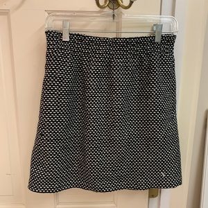 Black and white knit professional skirt